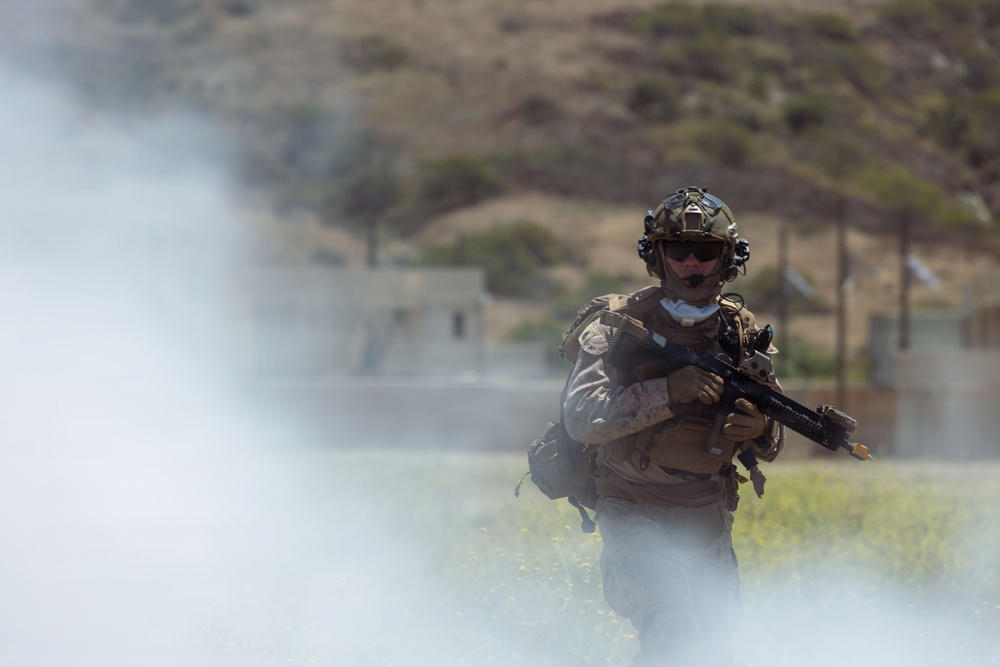 Marines with V2/5 conduct EOTG TRAP course