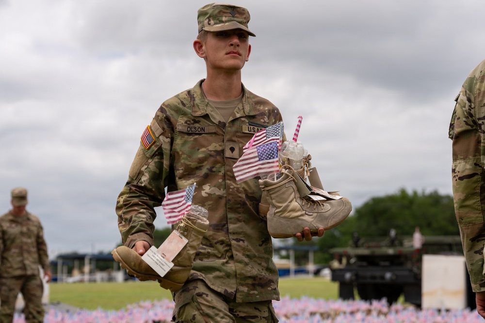 Soldiers Prepare Remembrance Memorial Display Honoring Fallen Service Members at Fort Hood