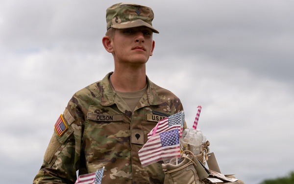 Soldiers Prepare Remembrance Memorial Display Honoring Fallen Service Members at Fort Hood