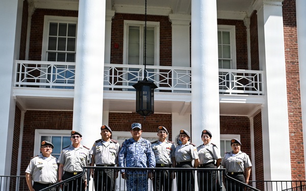 AGE-CSM Ecuador Delegation Receives IADC Academic Briefings