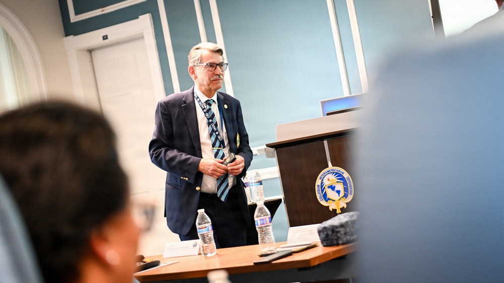 AGE-CSM Ecuador Delegation Receives IADC Academic Briefings