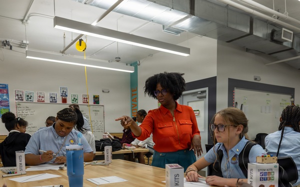 Carderock Outreach Team Sparks STEM Curiosity at SEED School Tech Day