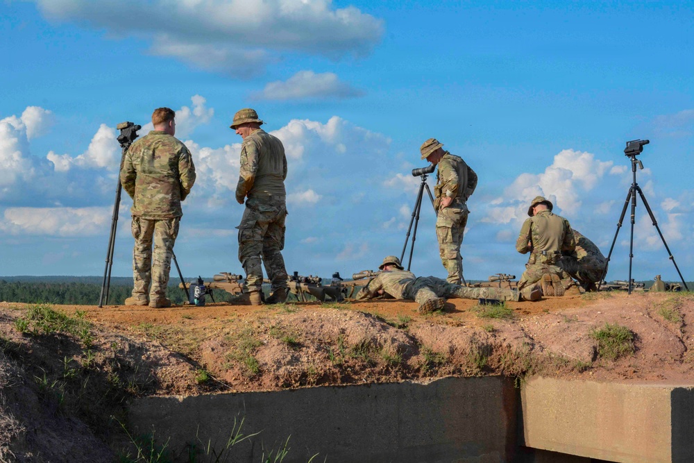 Mississippi Rifles Conduct Gunnery Training
