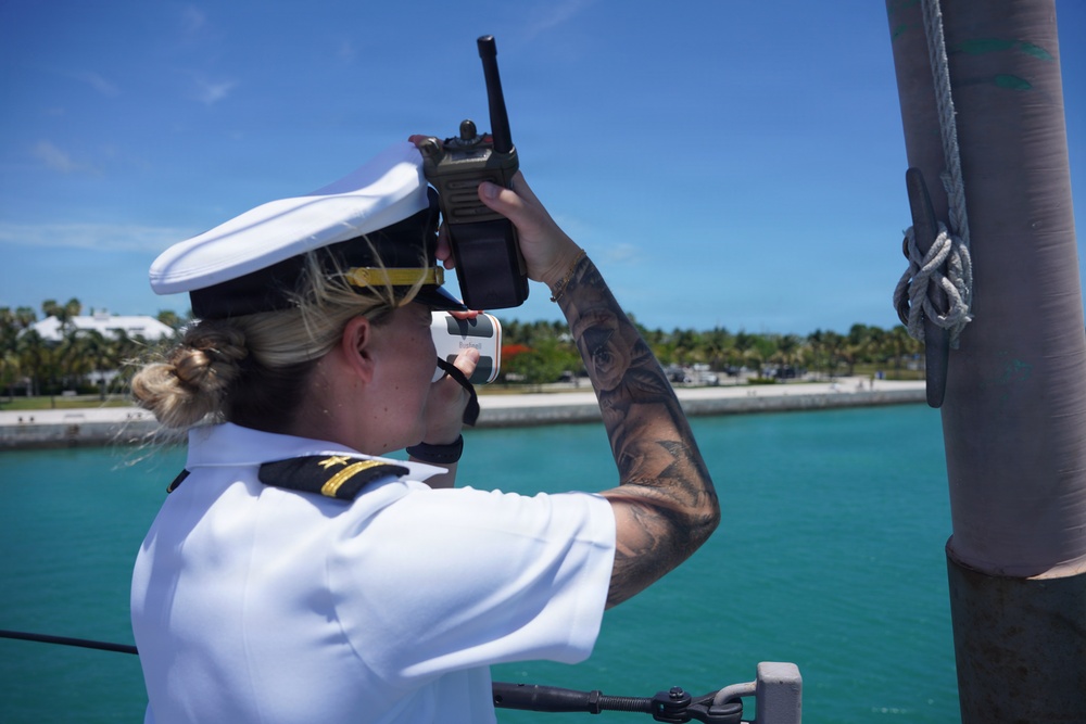 USS Cooperstown underway to support US Northern Command