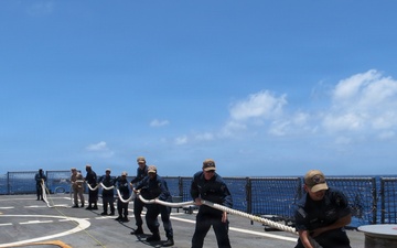 USS Cooperstown underway to support US Northern Command