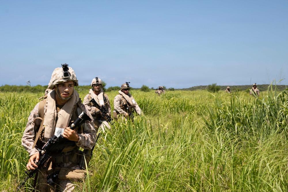 Task Force Secure Conducts CASEVAC Training with CH-47 Support at Guantanamo Bay