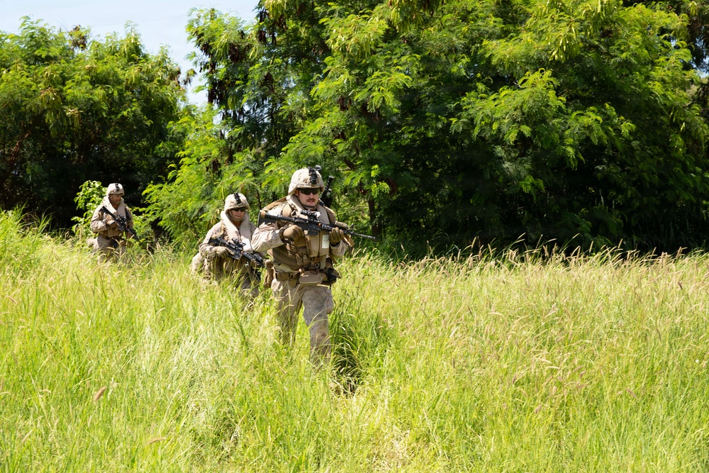 Task Force Secure Conducts CASEVAC Training with CH-47 Support at Guantanamo Bay