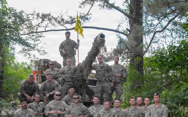 Mississippi Rifles Conduct Maneuver Training