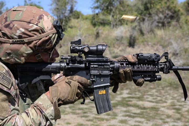 Task Force Guardian Conducts Joint Rifle Training with Task Force Secure