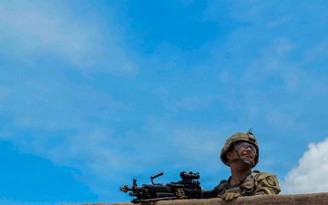Mississippi Rifles Conduct Maneuver Training
