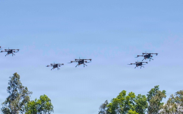 Salaknib 2026: 25th ID Soldiers watch a UAS swarm demonstration with Australian and New Zealand Army soldiers
