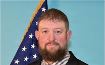CECOM ILSC Medical systems technical representative Jessy Moore