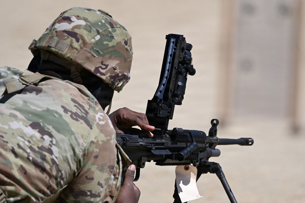 VIARNG Soldier Prepares Crew-Served Weapon at JB MDL
