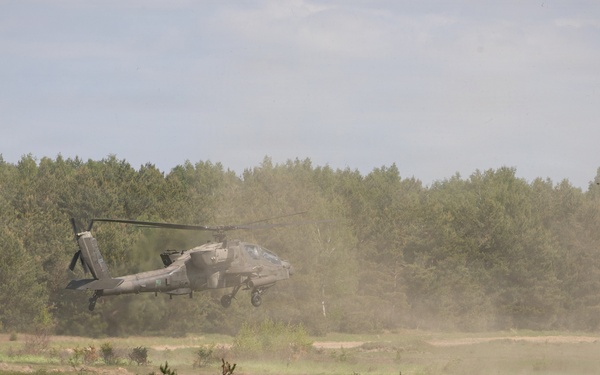12th Combat Aviation Brigade conducts Apache training with British and Polish Armed Forces