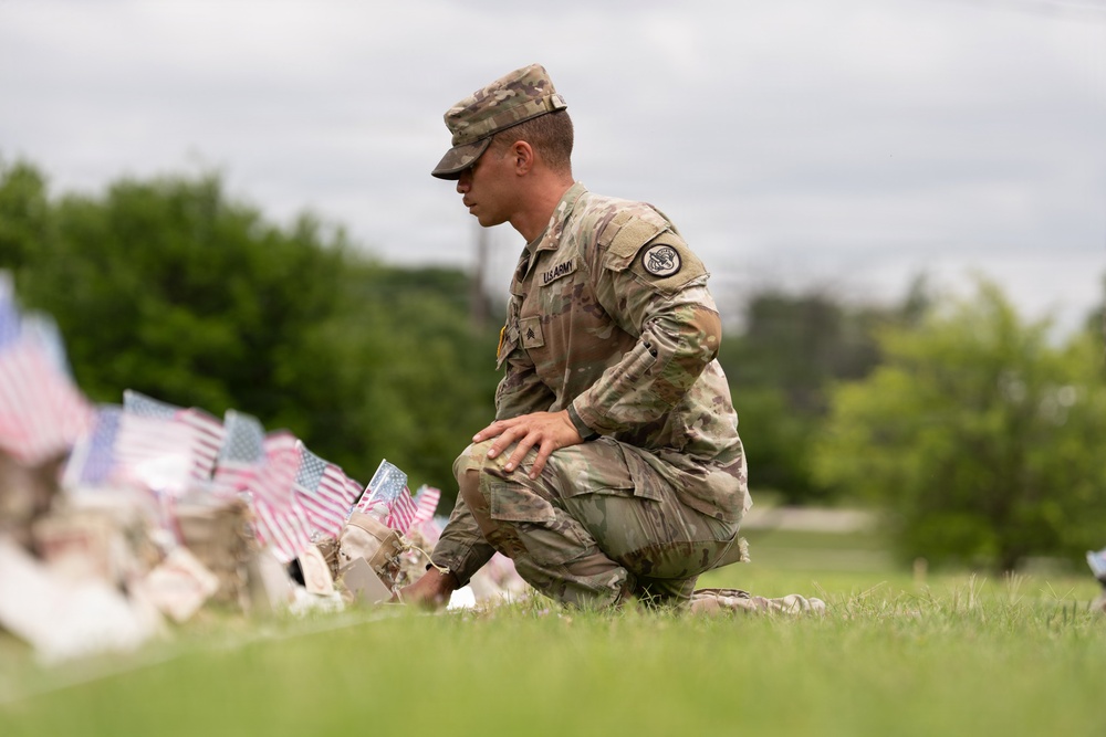 Soldiers Prepare Remembrance Memorial Display Honoring Fallen Service Members at Fort Hood