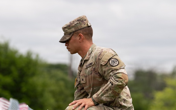 Soldiers Prepare Remembrance Memorial Display Honoring Fallen Service Members at Fort Hood