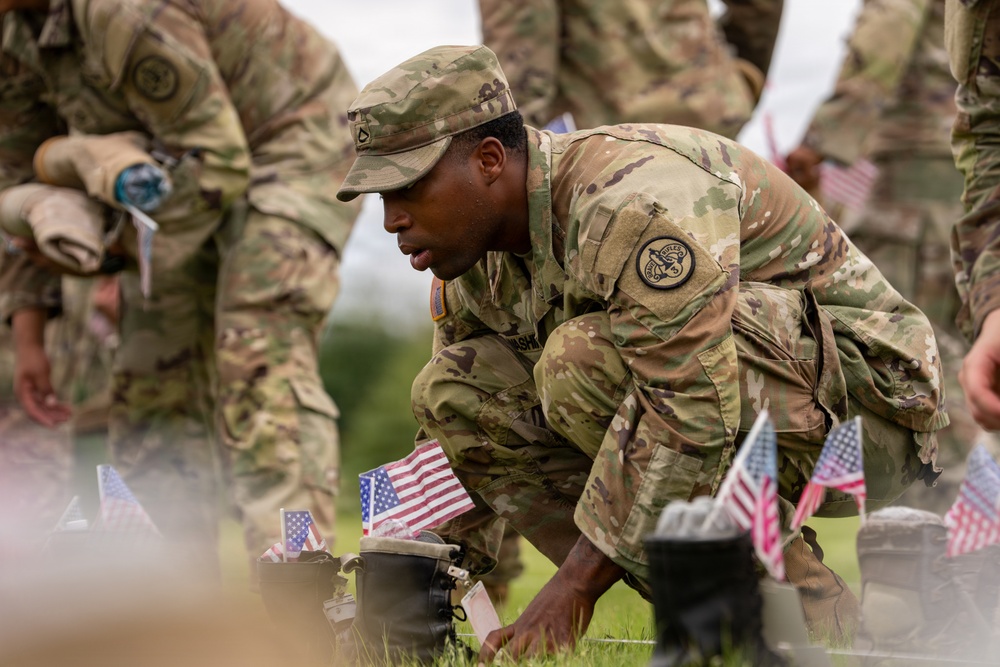 Soldiers Prepare Remembrance Memorial Display Honoring Fallen Service Members at Fort Hood