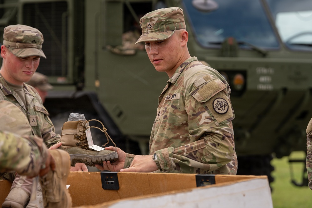 Soldiers Prepare Remembrance Memorial Display Honoring Fallen Service Members at Fort Hood