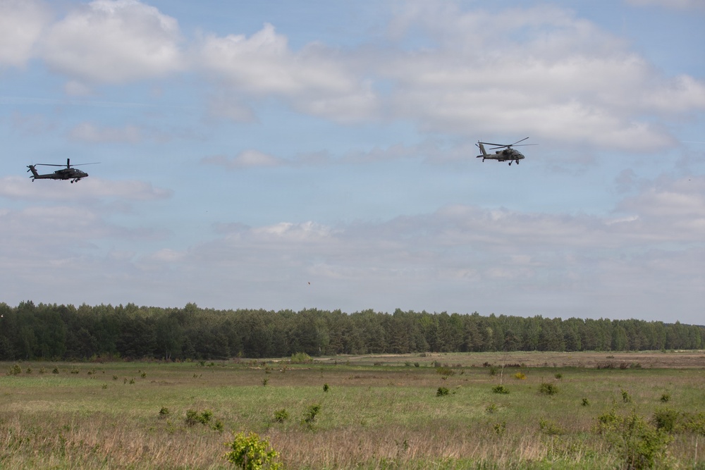 12th Combat Aviation Brigade conducts Apache training with British and Polish Armed Forces.