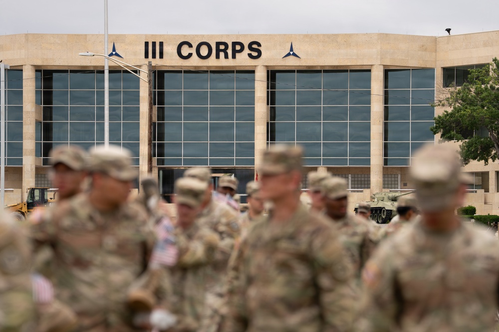 Soldiers Prepare Remembrance Memorial Display Honoring Fallen Service Members at Fort Hood