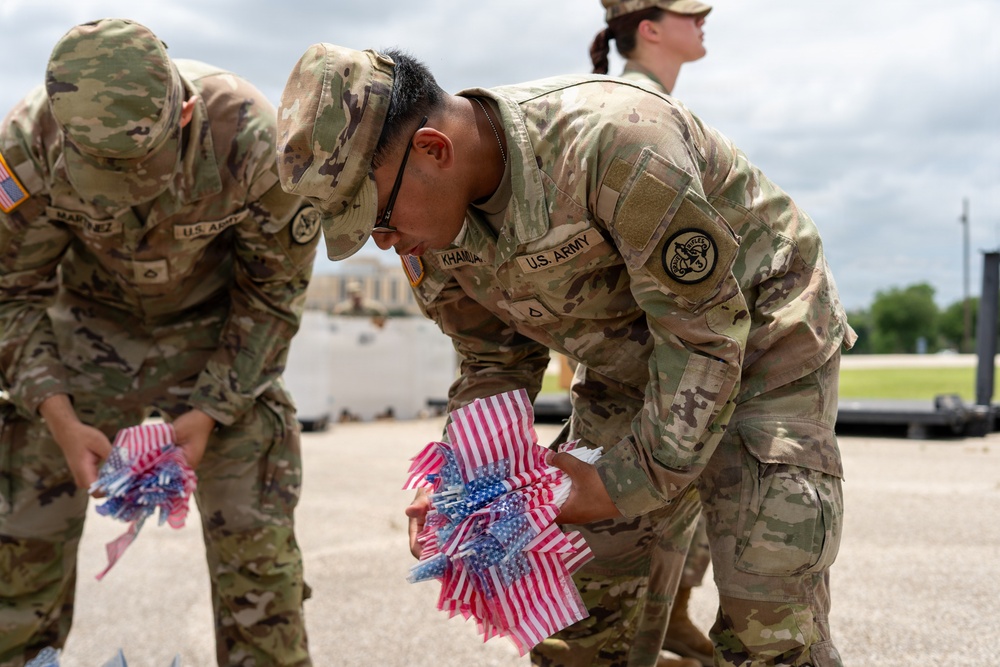 Soldiers Prepare Remembrance Memorial Display Honoring Fallen Service Members at Fort Hood