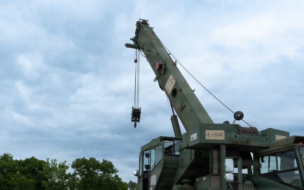 Army Engineer School transforms crane training to meet force readiness goals