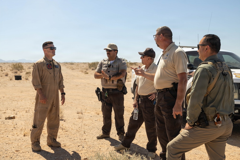 MAG-13 and Military Free Fall Instructors Conduct Search and Rescue Training