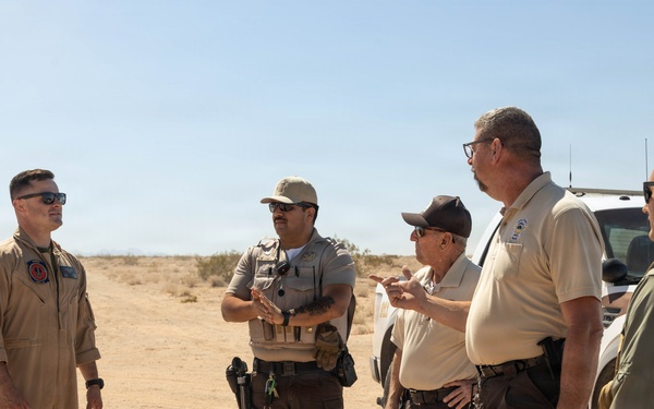 MAG-13 and Military Free Fall Instructors Conduct Search and Rescue Training