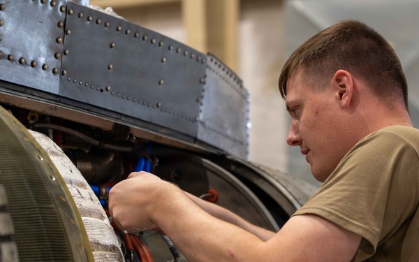 A-10 engine build marks closing chapter at Davis-Monthan