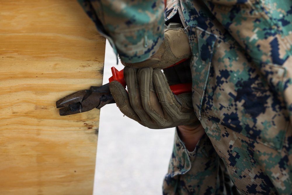 I Marine Expeditionary Force Support Battalion assembles storage shed