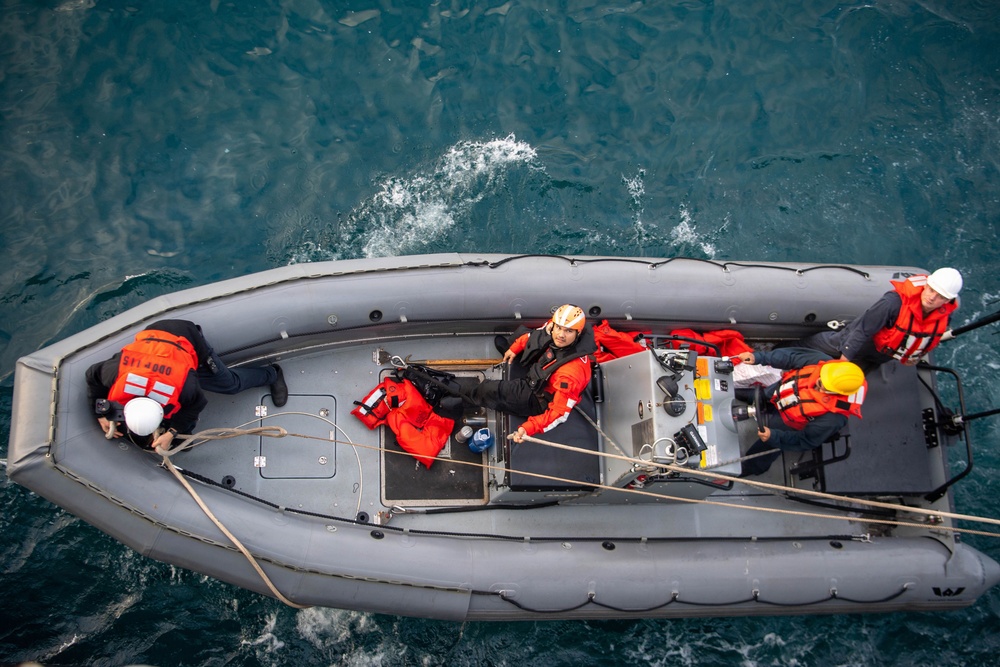 USS Paul Hamilton (DDG 60)