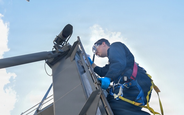 USS Paul Hamilton (DDG 60)