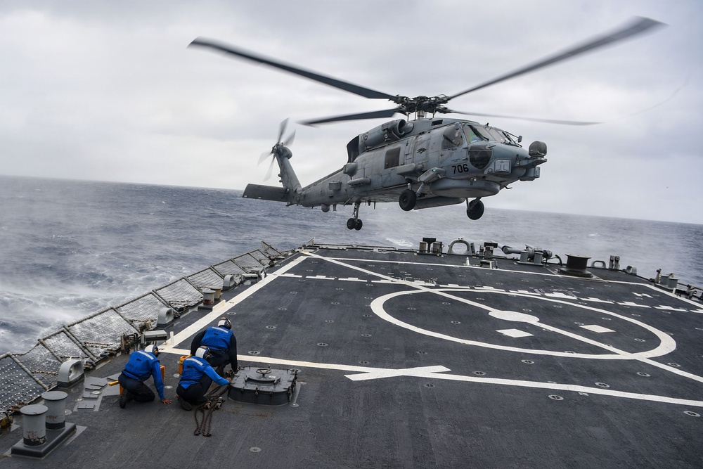 USS Paul Hamilton (DDG 60)