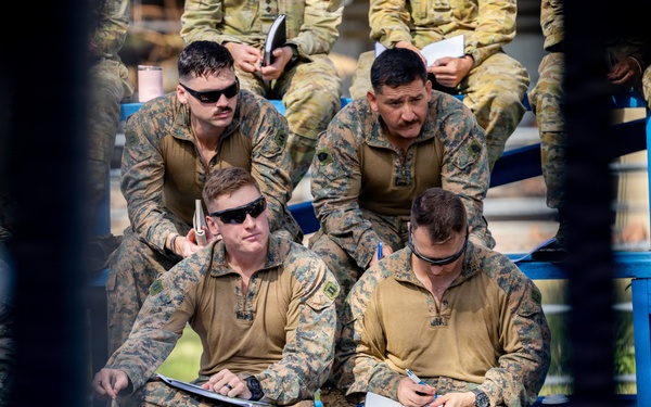 Southern Jackaroo 26: U.S. Marines, Soldiers receive mission brief from Australian Army