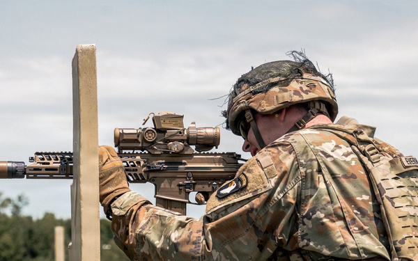 Soldiers, veterans conduct stress shoot during Week of the Eagles