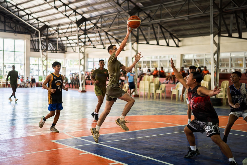 U.S. Marines and Philippine service members participate in Basketball Friendship Games