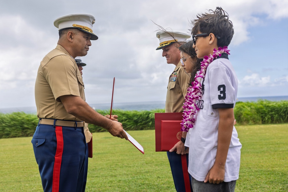 MARFORPAC H&amp;S Bn. executive officer retires
