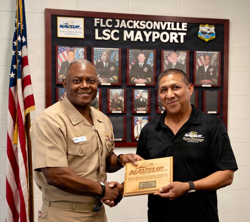 NAVSUP FLC Jacksonville CO presents COQ awards