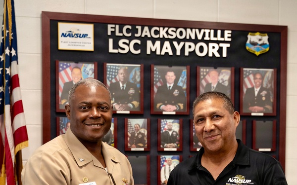NAVSUP FLC Jacksonville CO presents COQ awards