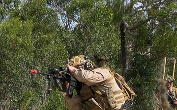 Wallaby Walk 26: MRF-D Marines, ADF soldiers practice route clearing