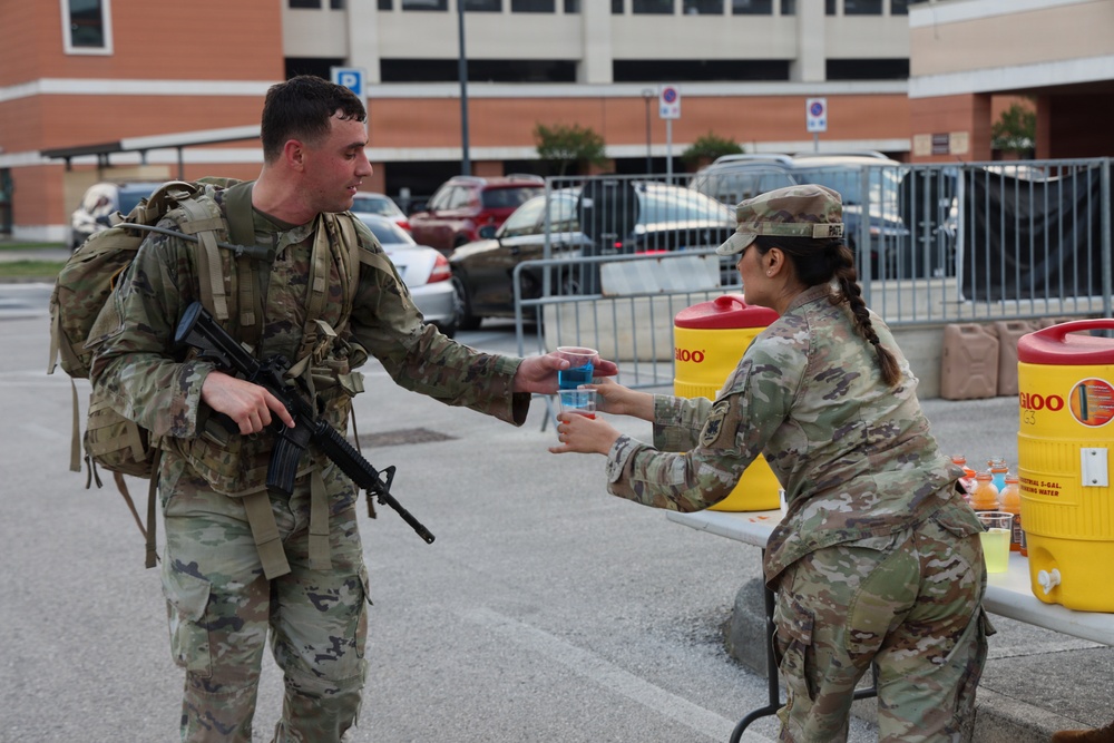 SETAF-AF Soldiers complete Air Assault prequalification ruck march