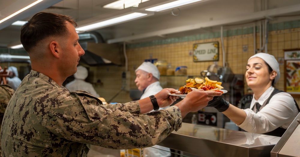 NAS Sigonella’s Bella Etna Galley Opens Region’s First “Grab n’ Go” Station to Fuel Junior Sailors