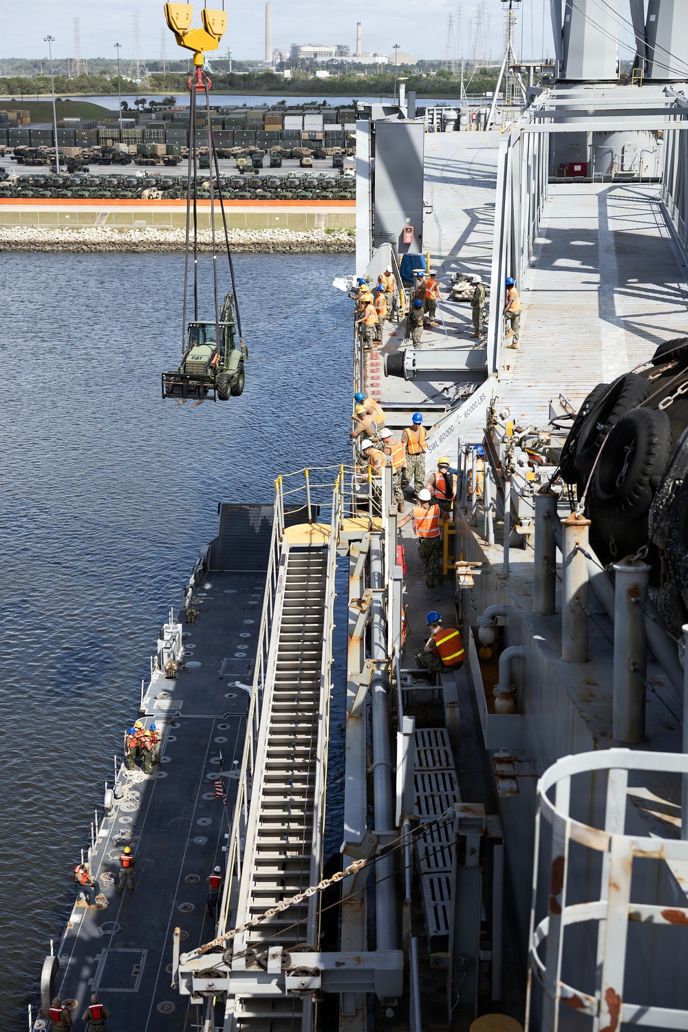 MPFEX 26 taps veteran workforce to strengthen ship-to-shore sustainment