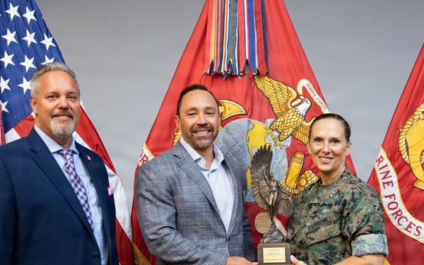 MARFORCOM Commander Accepts Admiral James S. Russell Naval Aviation Flight Safety Award