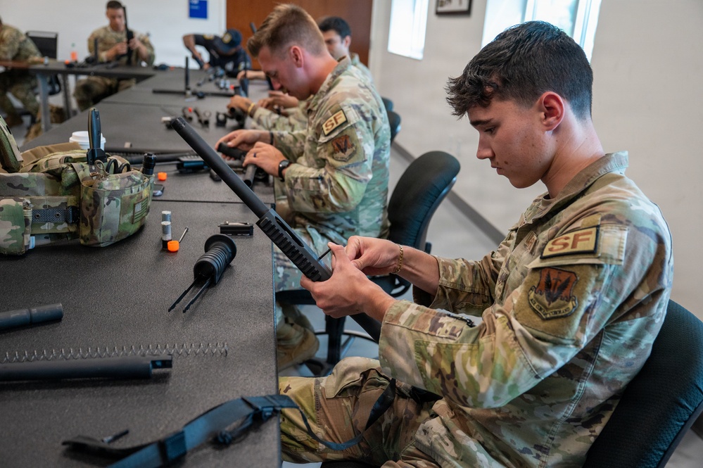 Tyndall Defenders Master M870 Shotgun Tactics