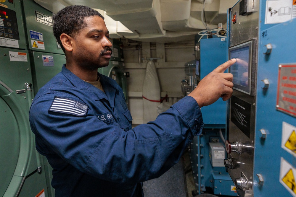 Routine Operations aboard USS Gonzalez (DDG 66)