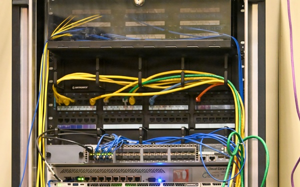 Fort Wainwright launches free barracks WiFi pilot program