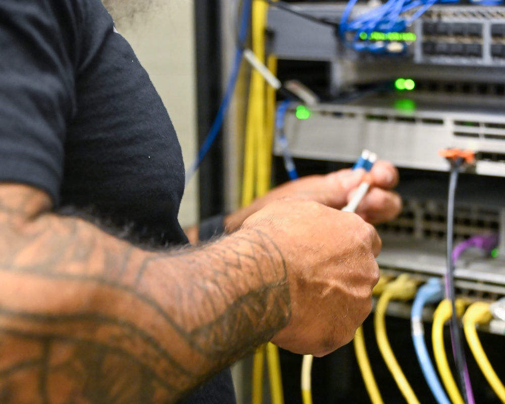 Fort Wainwright launches free barracks WiFi pilot program