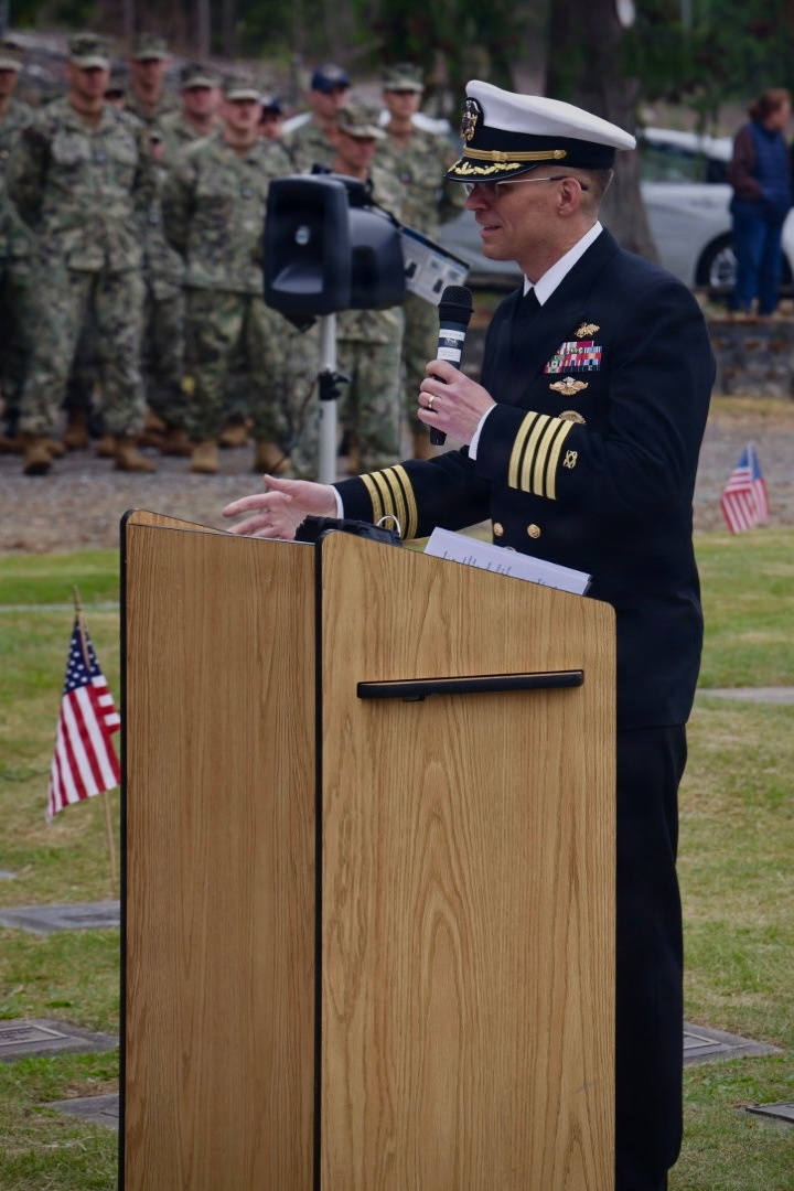 NAVFAC Northwest hosts Memorial Day ceremony honoring CM3 Marvin Shields