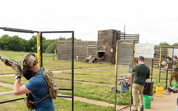 Fort Leavenworth SAMS students get hands-on counter-drone shotgun demo